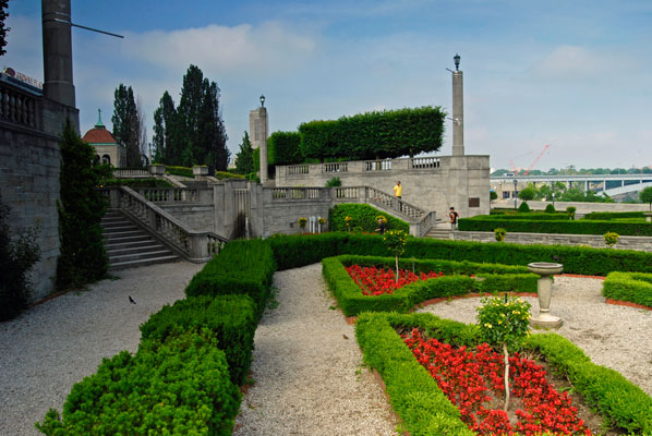 parterre garden at the corner entrance to Oakes Garden Theatre in Niagara Falls, Ontario